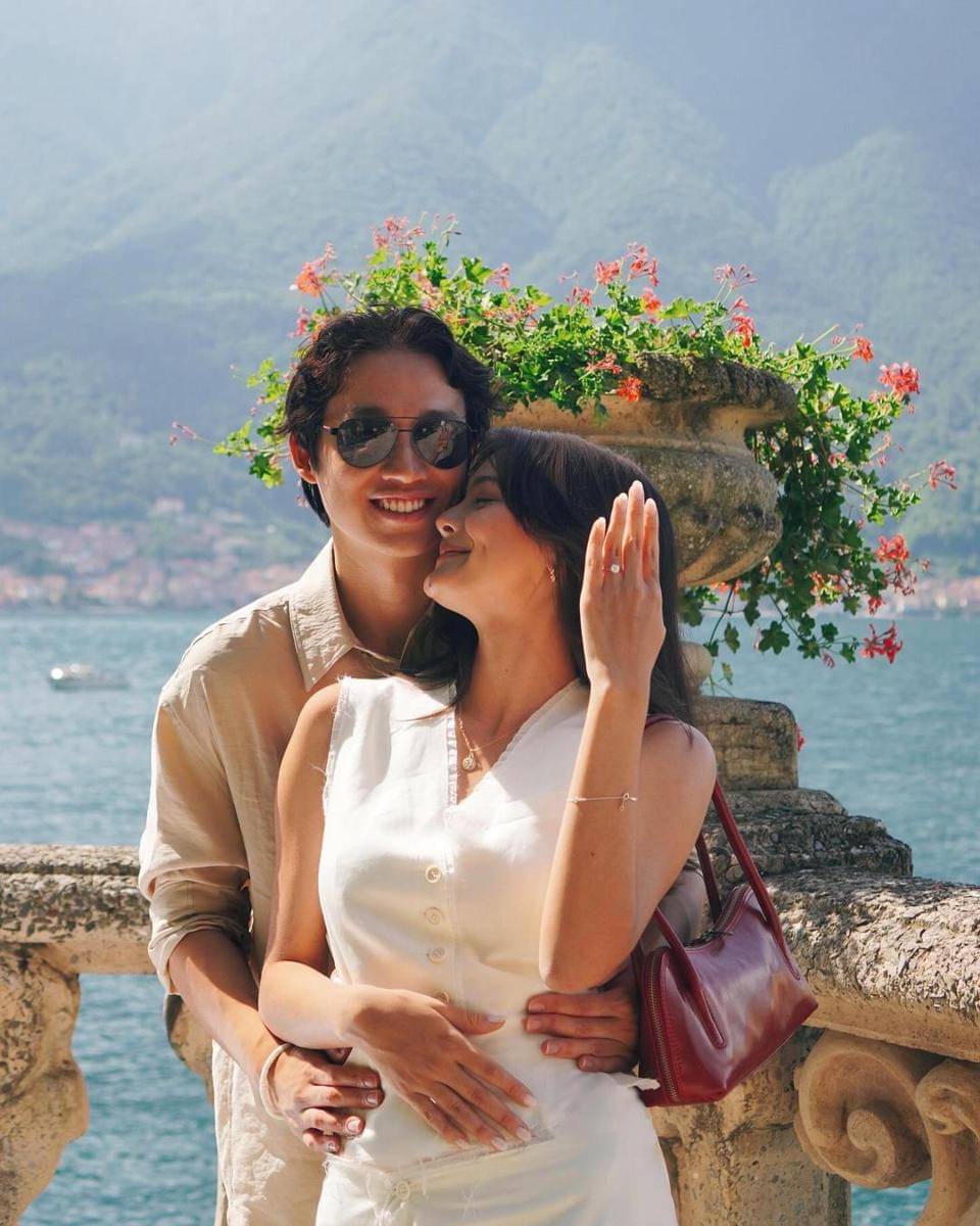 Instagram.com/amandarawles